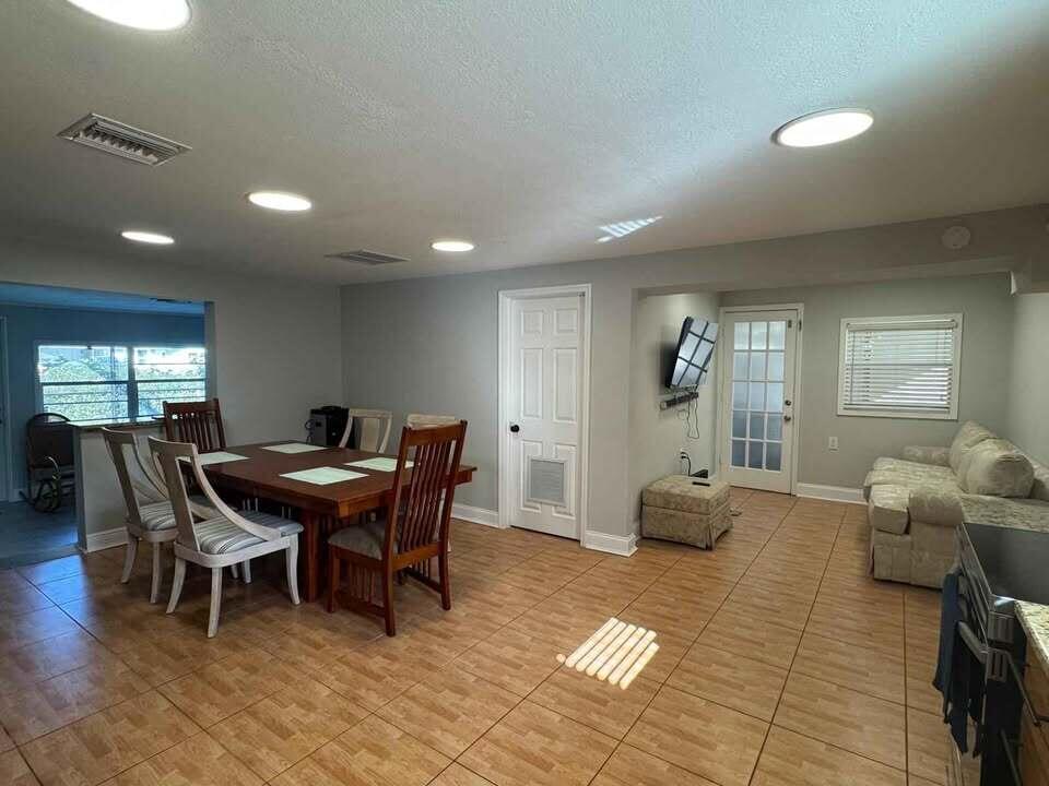 703 Ulrich Road, Unit A Fort Pierce, FL 34982 - Photo 7 of 30 Ulrich 26