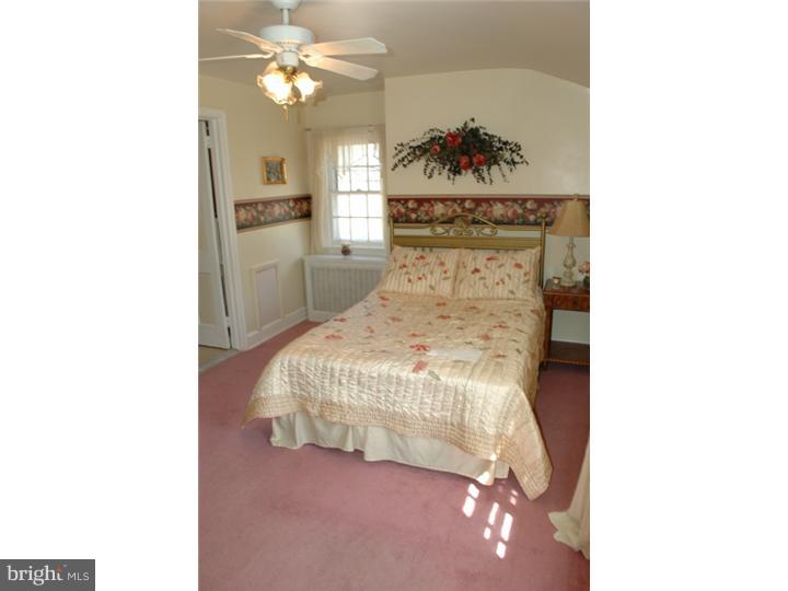 251 North Bent Road Wyncote, PA 19095 - Photo 22 of 25 Bedroom 3
