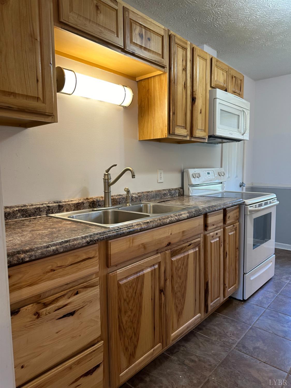 1068 Acorn Road Nathalie, VA 24577 - Photo 21 of 43 Gallery Image 21