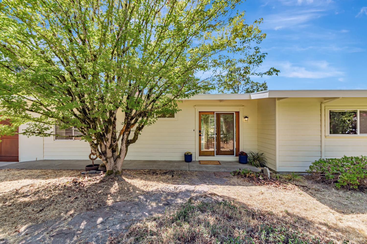 Welcome to 1200 Yuba Drive