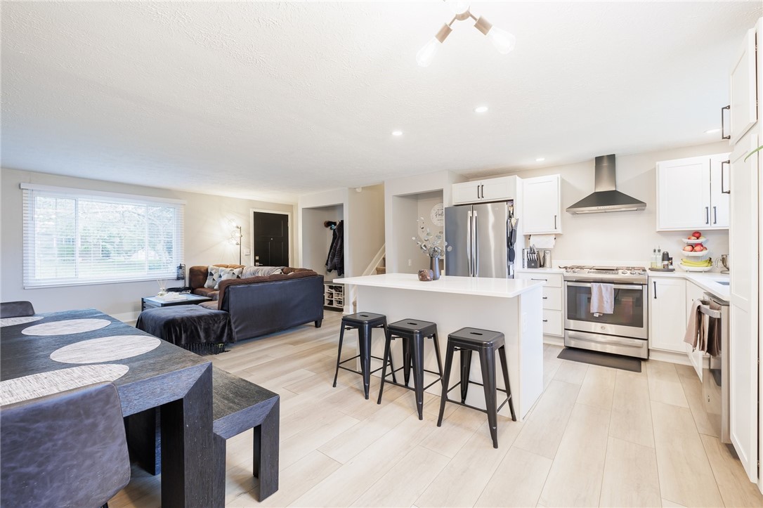 4 Reddick Lane Ogden, NY 14624 - Photo 14 of 37