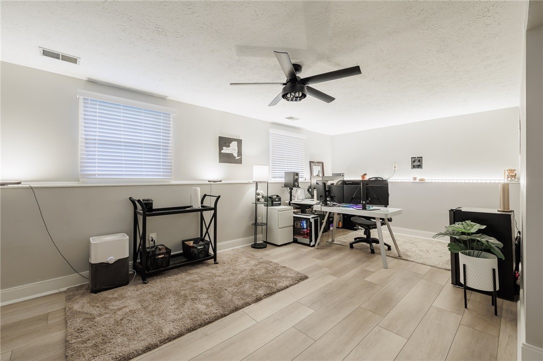 4 Reddick Lane Ogden, NY 14624 - Photo 18 of 37