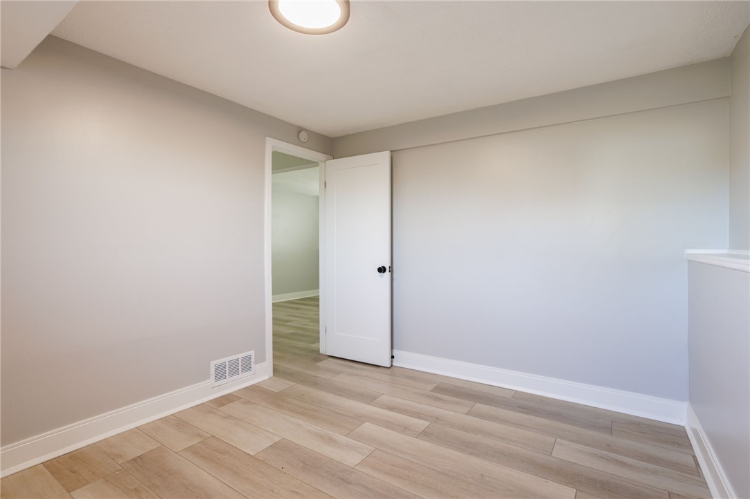 4 Reddick Lane Ogden, NY 14624 - Photo 21 of 37