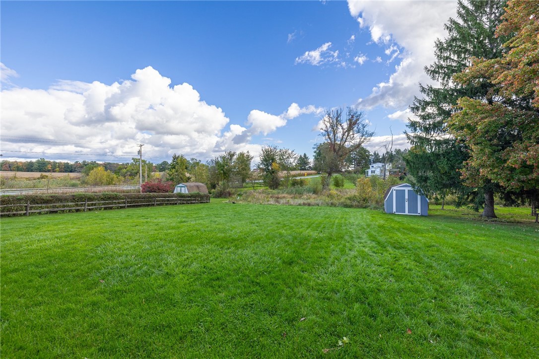 4 Reddick Lane Ogden, NY 14624 - Photo 34 of 37