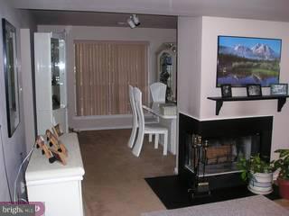 183 Crossing Way Clementon, NJ 08021 - Photo 2 of 5 Gallery Image 2