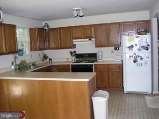 183 Crossing Way Clementon, NJ 08021 - Photo 4 of 5 Gallery Image 4