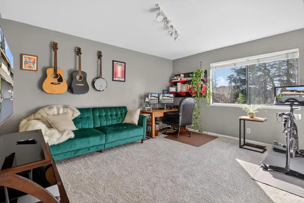 $469,000 | 1729 Edgebrook Drive, Unit A, Modesto, CA 95354