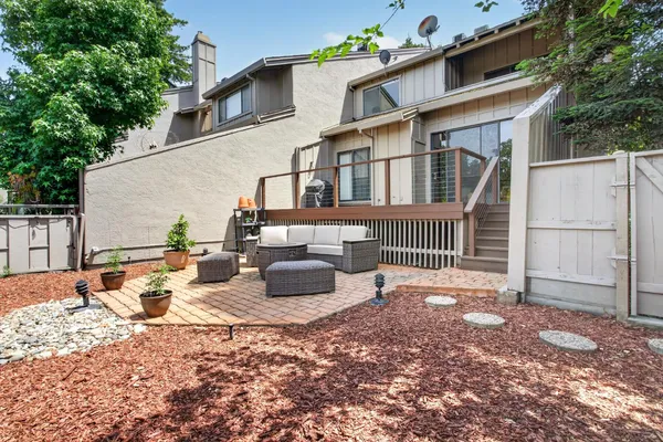 $469,000 | 1729 Edgebrook Drive, Unit A, Modesto, CA 95354