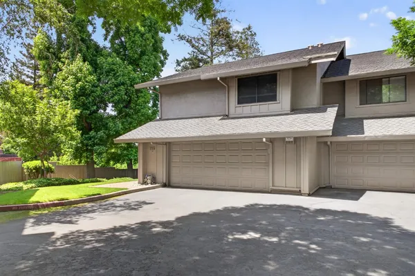 $469,000 | 1729 Edgebrook Drive, Unit A, Modesto, CA 95354