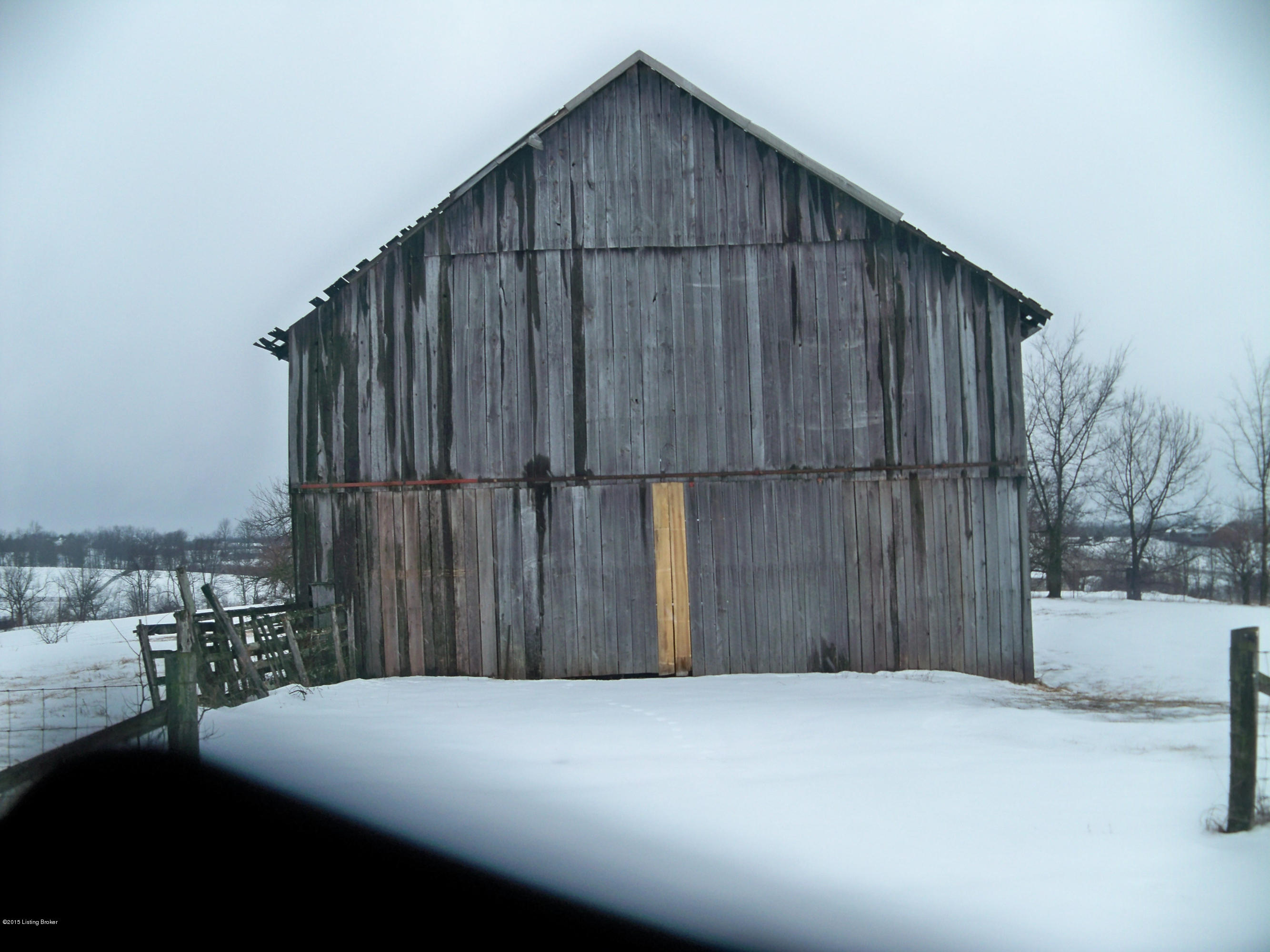 8-9 Bloomfield Road Bardstown, KY 40004 - Photo 2 of 9 100_4439