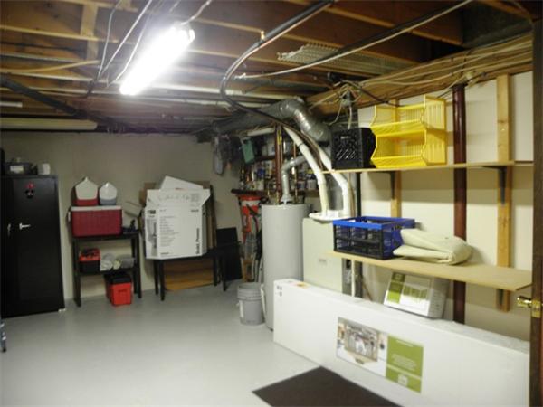 388 Butman Road Lowell, MA 01852 - Photo 12 of 19 Gallery Image 12