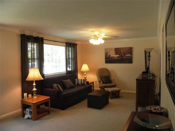 388 Butman Road Lowell, MA 01852 - Photo 5 of 19 Gallery Image 5
