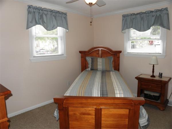 388 Butman Road Lowell, MA 01852 - Photo 9 of 19 Gallery Image 9