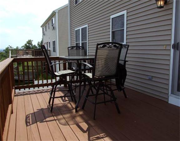 44 Cheyenne Road Worcester, MA 01606 - Photo 6 of 30 Gallery Image 6