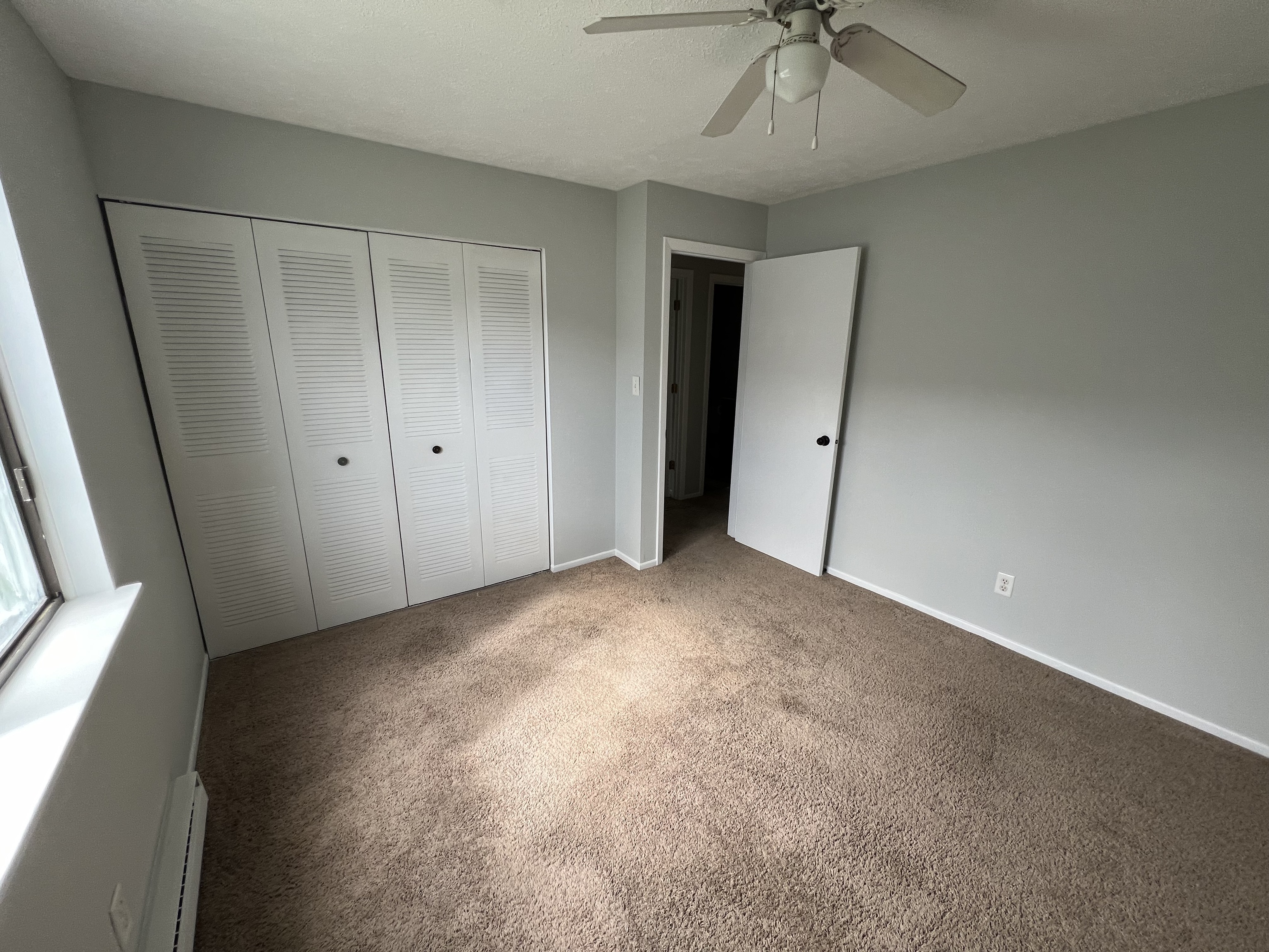 957 West Stop 11 Road Indianapolis, IN 46217 - Photo 15 of 28 Gallery Image 15