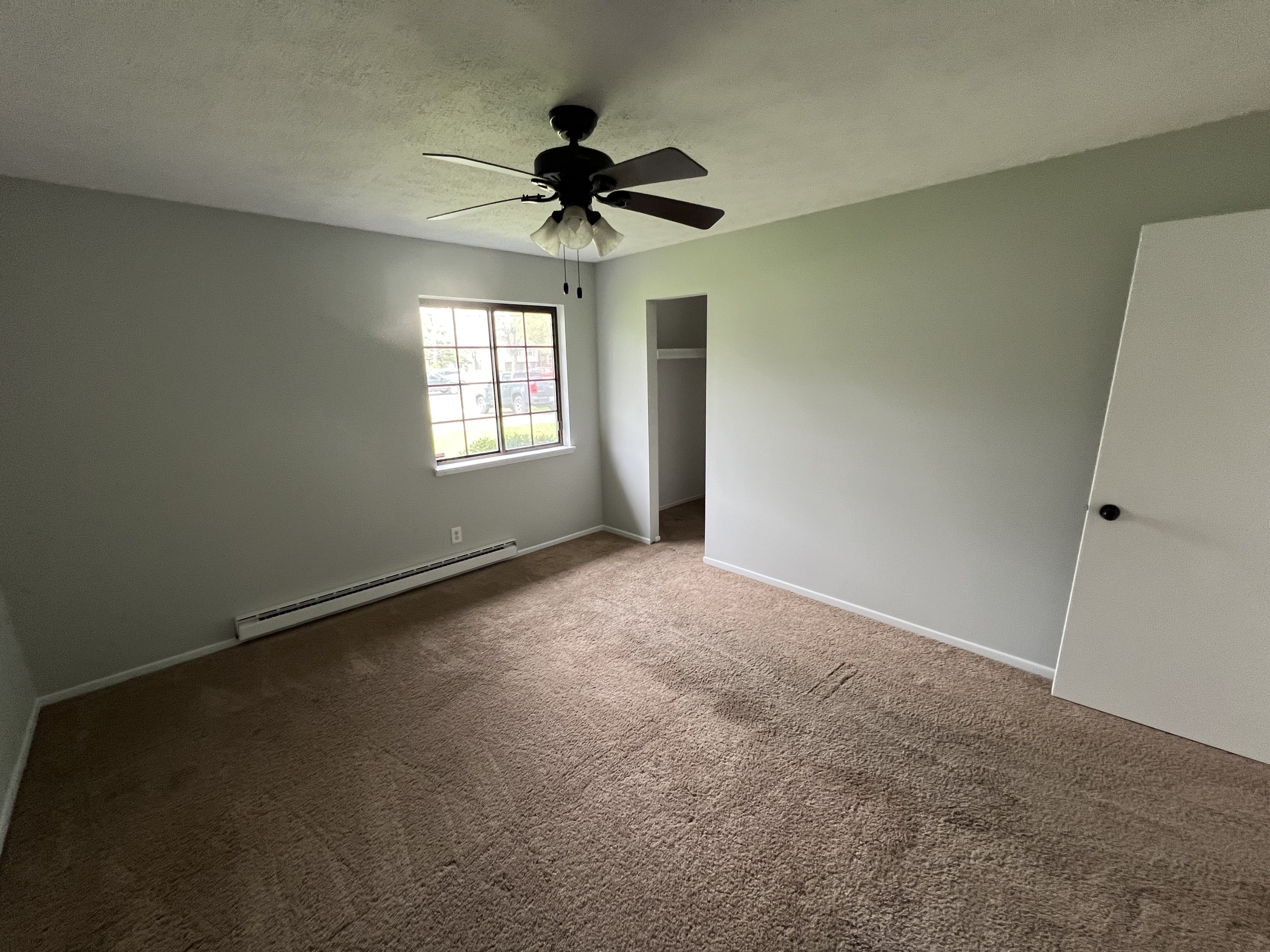 957 West Stop 11 Road Indianapolis, IN 46217 - Photo 18 of 28 Gallery Image 18