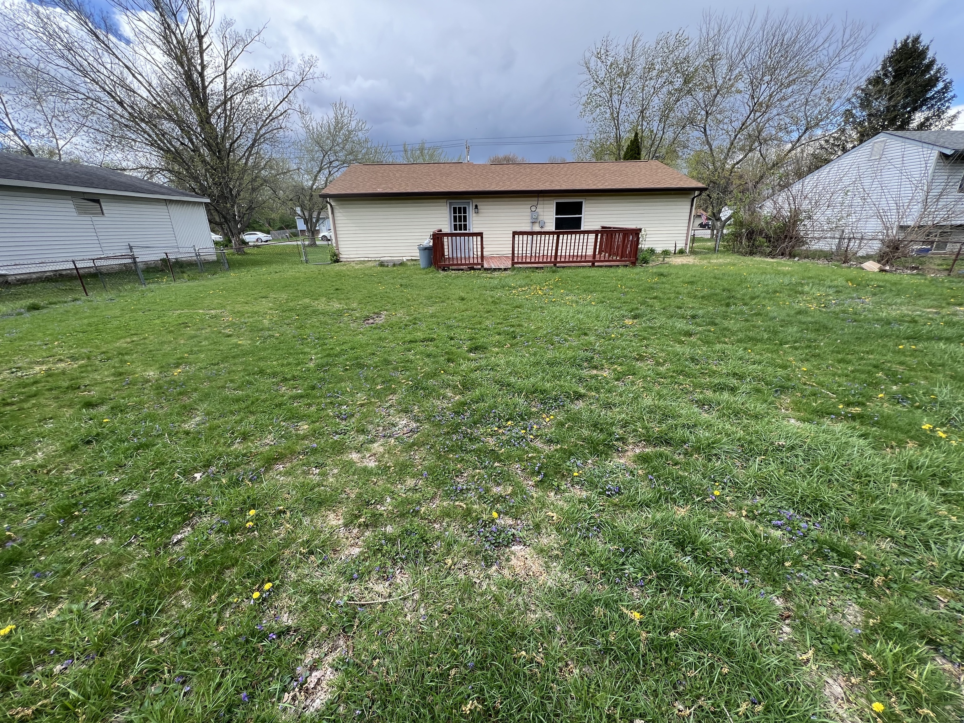 957 West Stop 11 Road Indianapolis, IN 46217 - Photo 24 of 28 Gallery Image 24