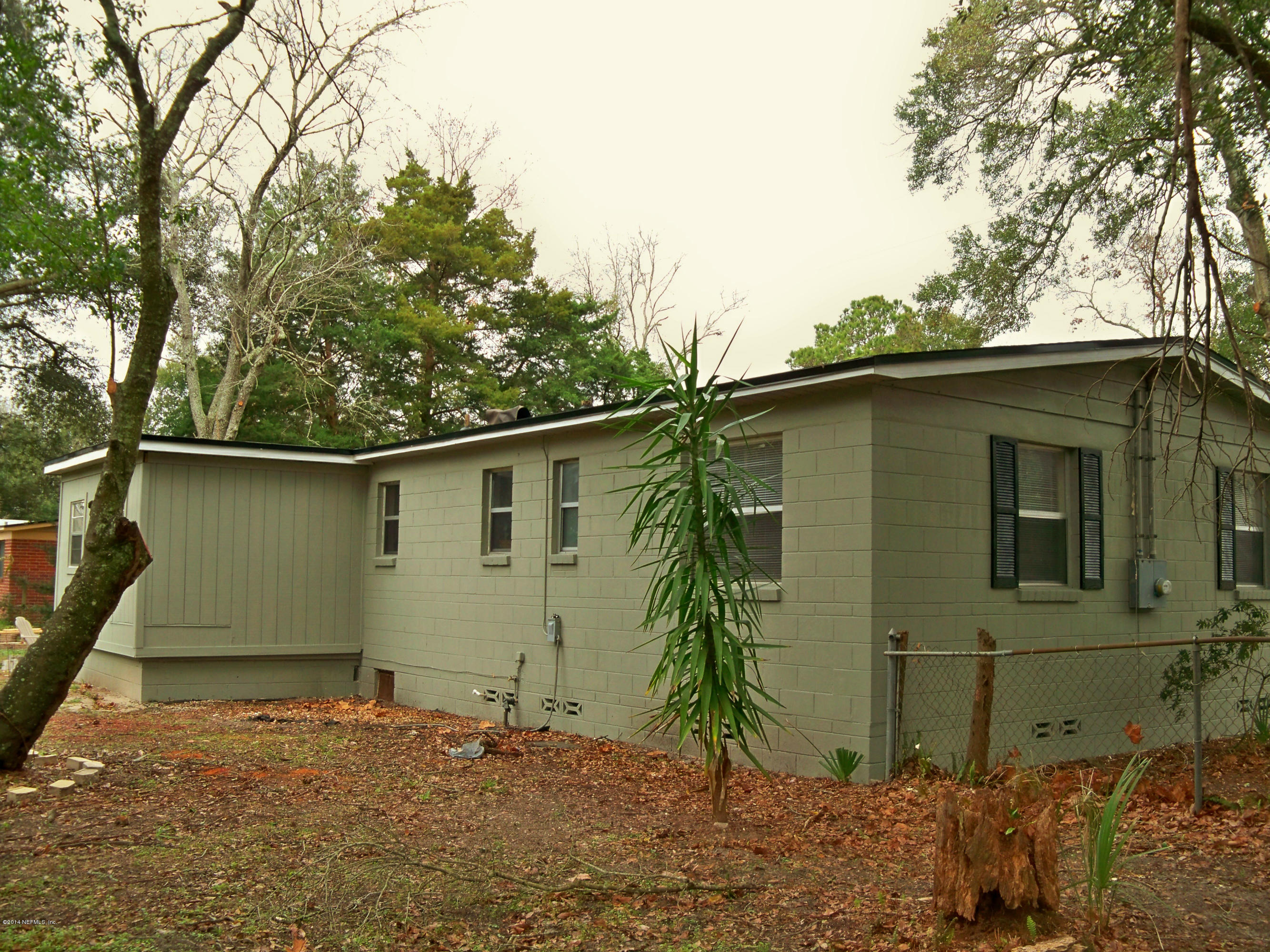 6954 Mayapple Road Jacksonville, FL 32211 - Photo 8 of 12 Mayapple Side