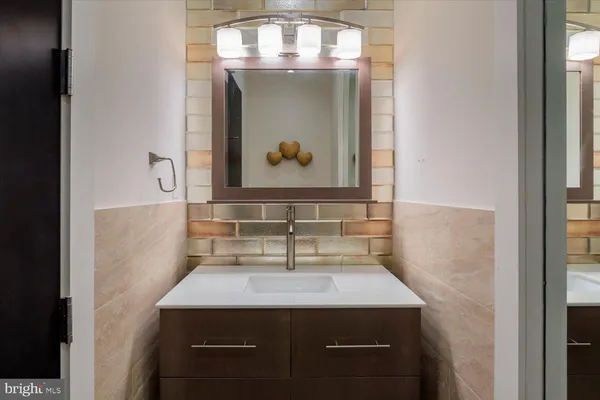 $7,200,000 | 3017 Gates Road Northwest, Washington, DC 20008