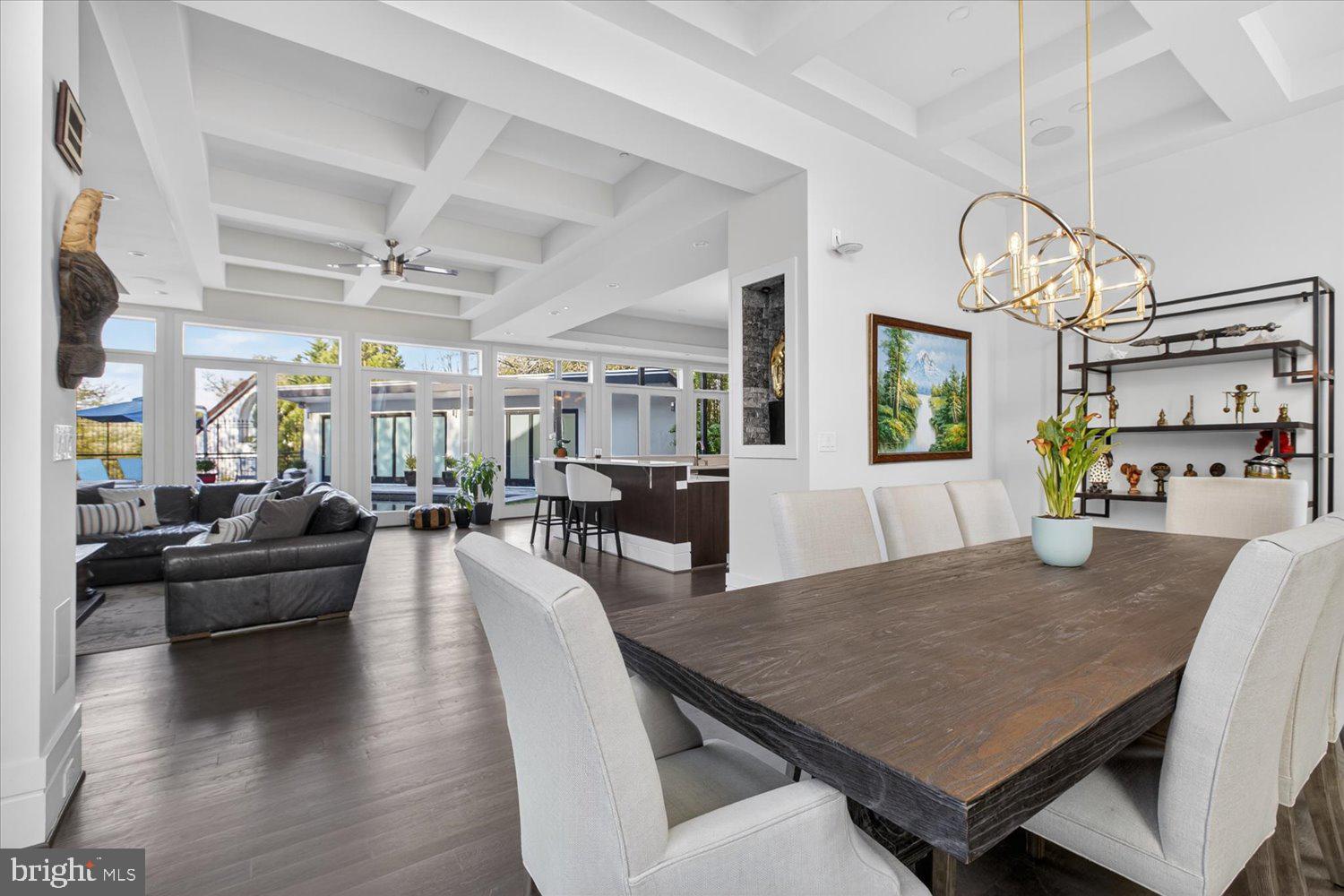 3017 Gates Road Northwest Washington, DC 20008 - Photo 29 of 92 Dining room