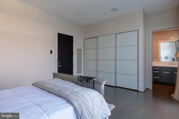 $7,200,000 | 3017 Gates Road Northwest, Washington, DC 20008