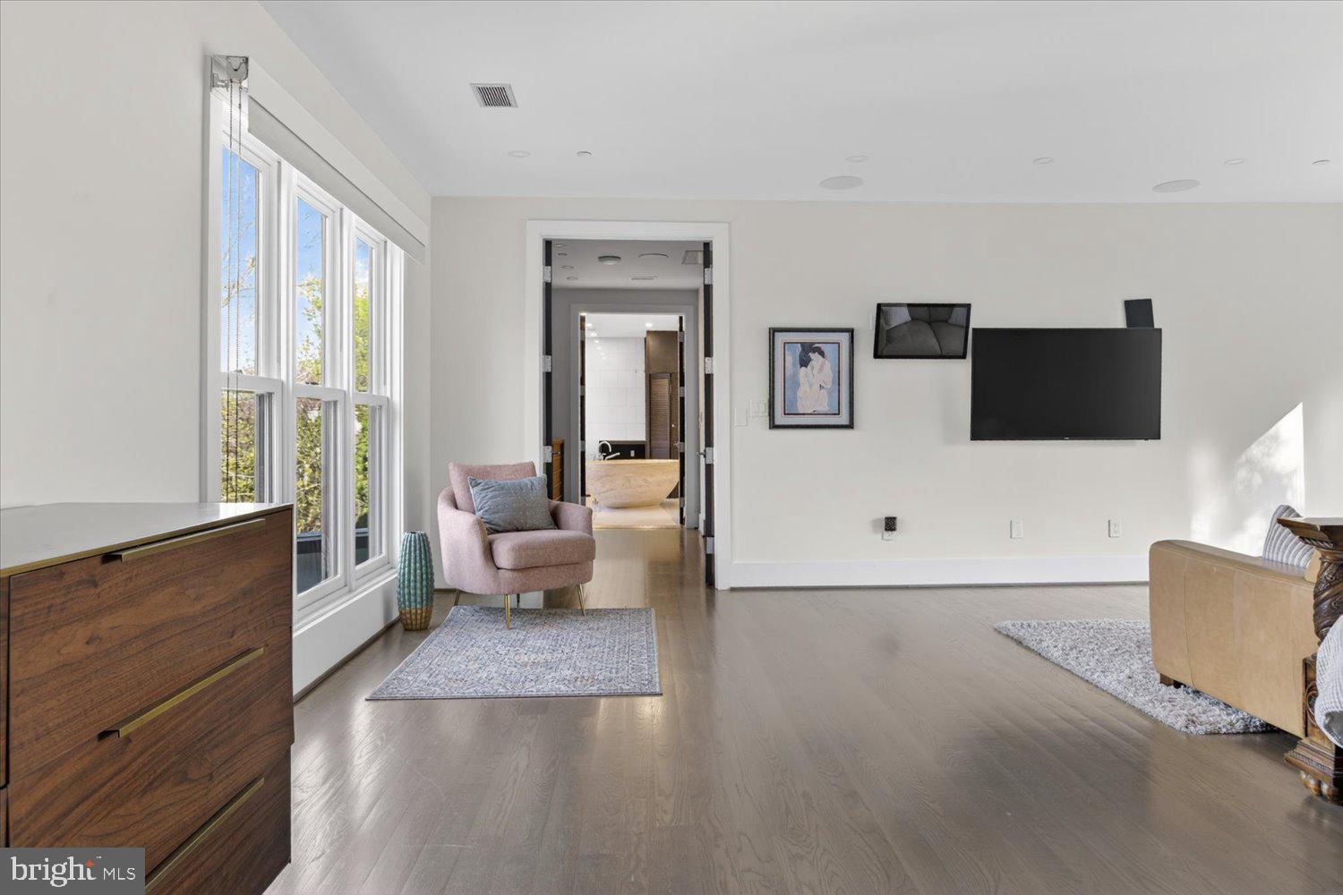 3017 Gates Road Northwest Washington, DC 20008 - Photo 50 of 92 Primary