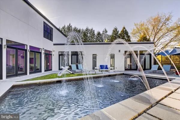 $7,200,000 | 3017 Gates Road Northwest, Washington, DC 20008