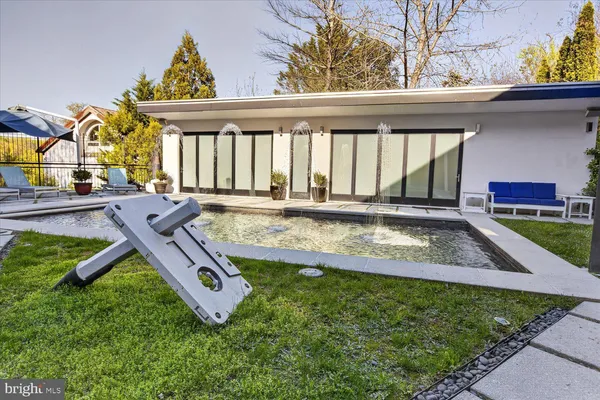 $7,200,000 | 3017 Gates Road Northwest, Washington, DC 20008