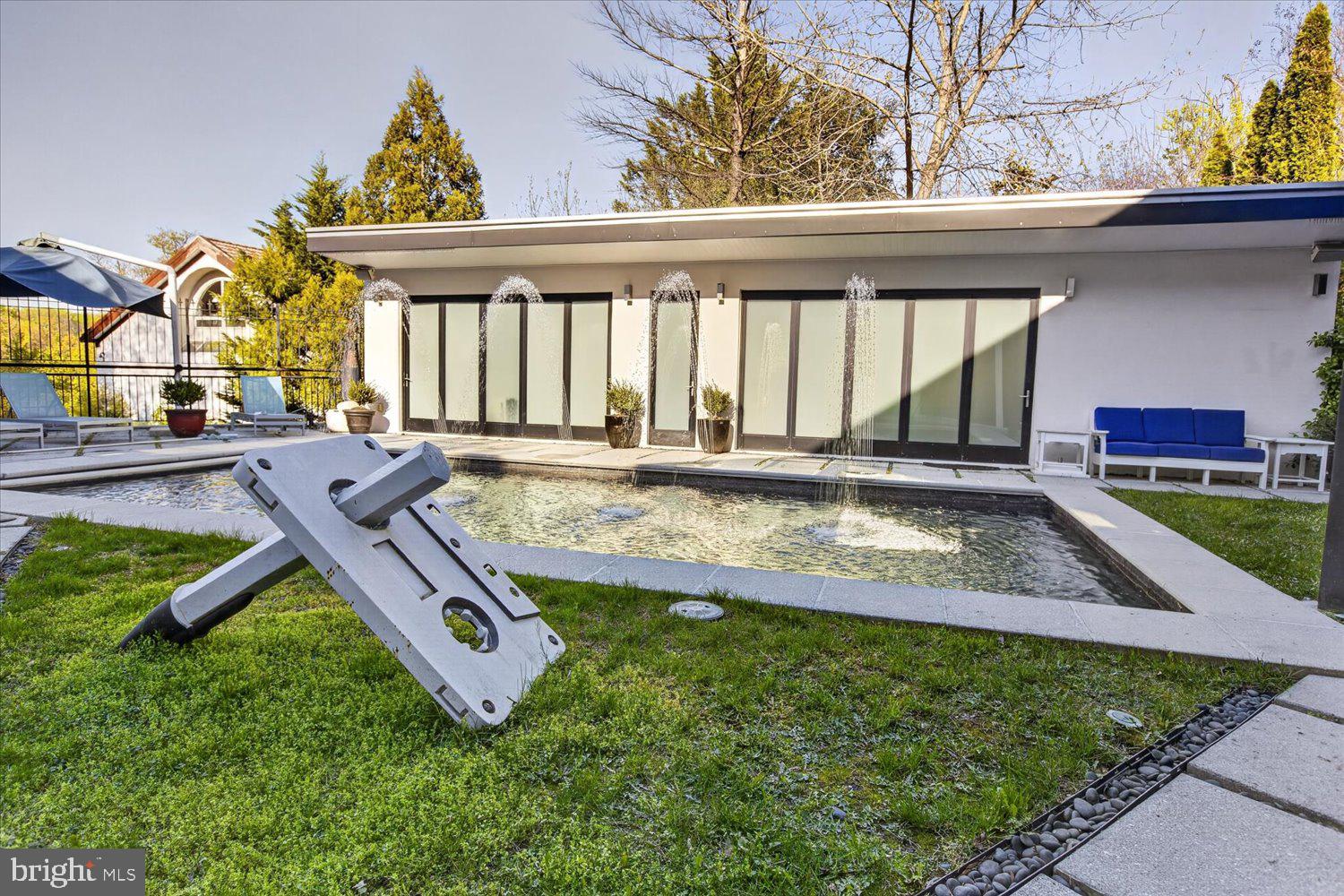 3017 Gates Road Northwest Washington, DC 20008 - Photo 60 of 92