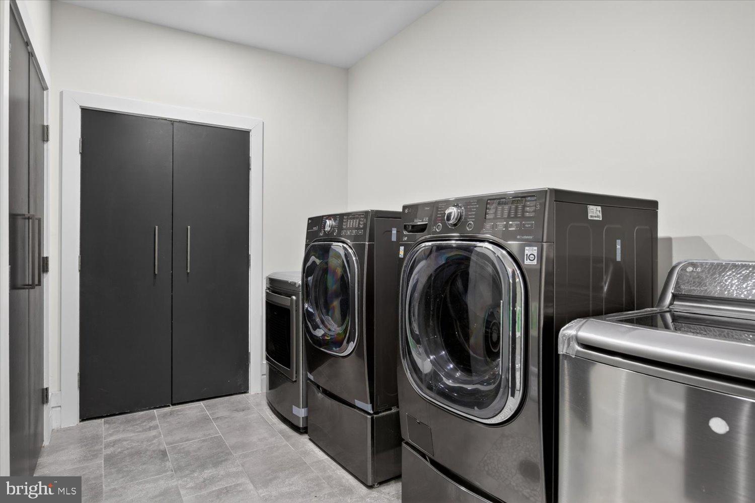 3017 Gates Road Northwest Washington, DC 20008 - Photo 88 of 92 Laundryroom