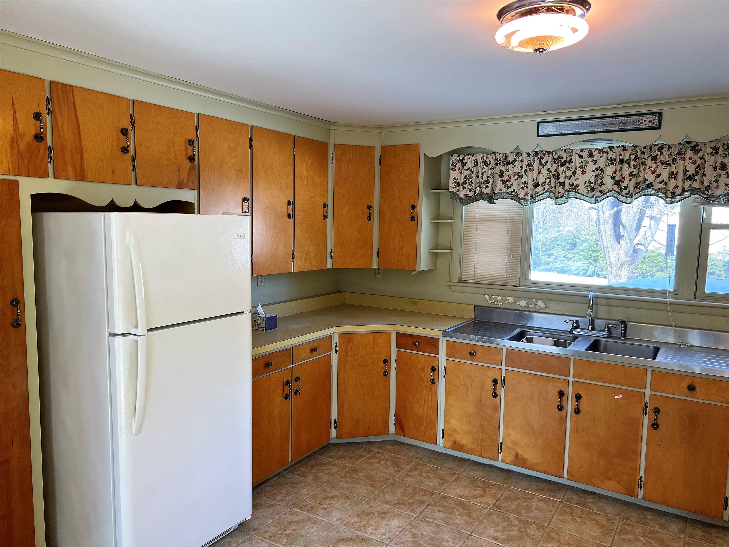 49 Vly Vw Trace Windsor, VT 05089 - Photo 12 of 40