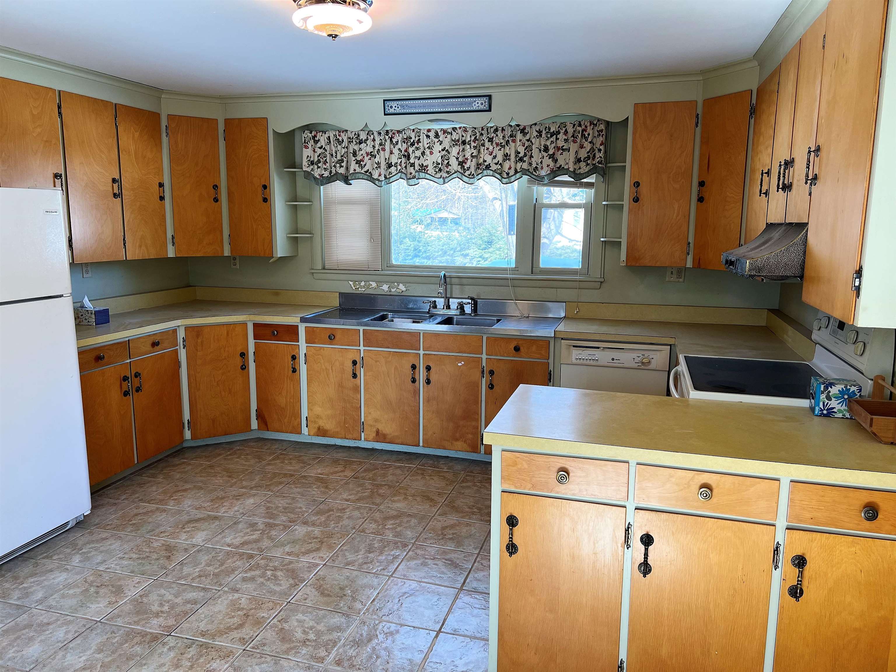 49 Vly Vw Trace Windsor, VT 05089 - Photo 14 of 40