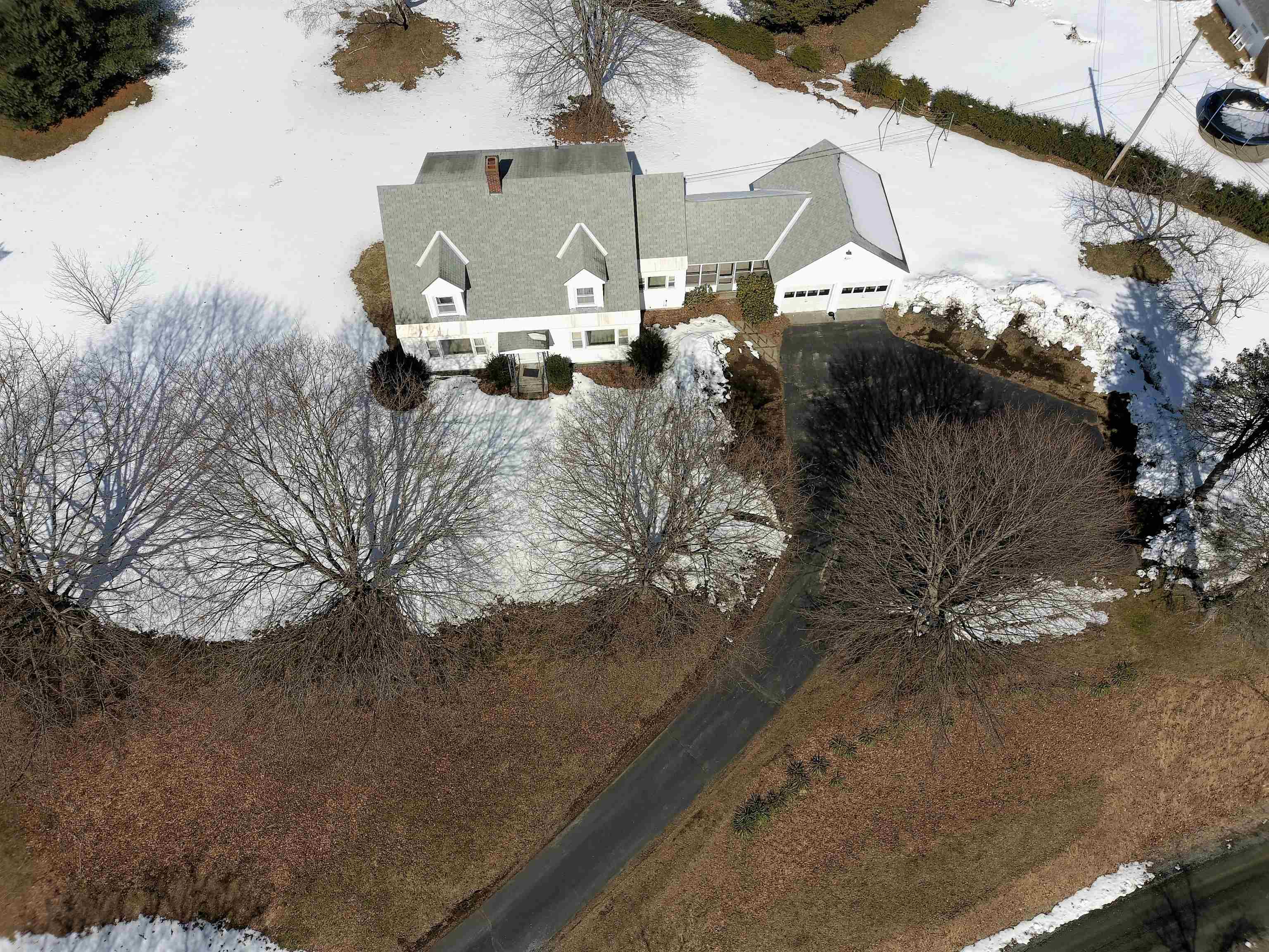 49 Vly Vw Trace Windsor, VT 05089 - Photo 4 of 40