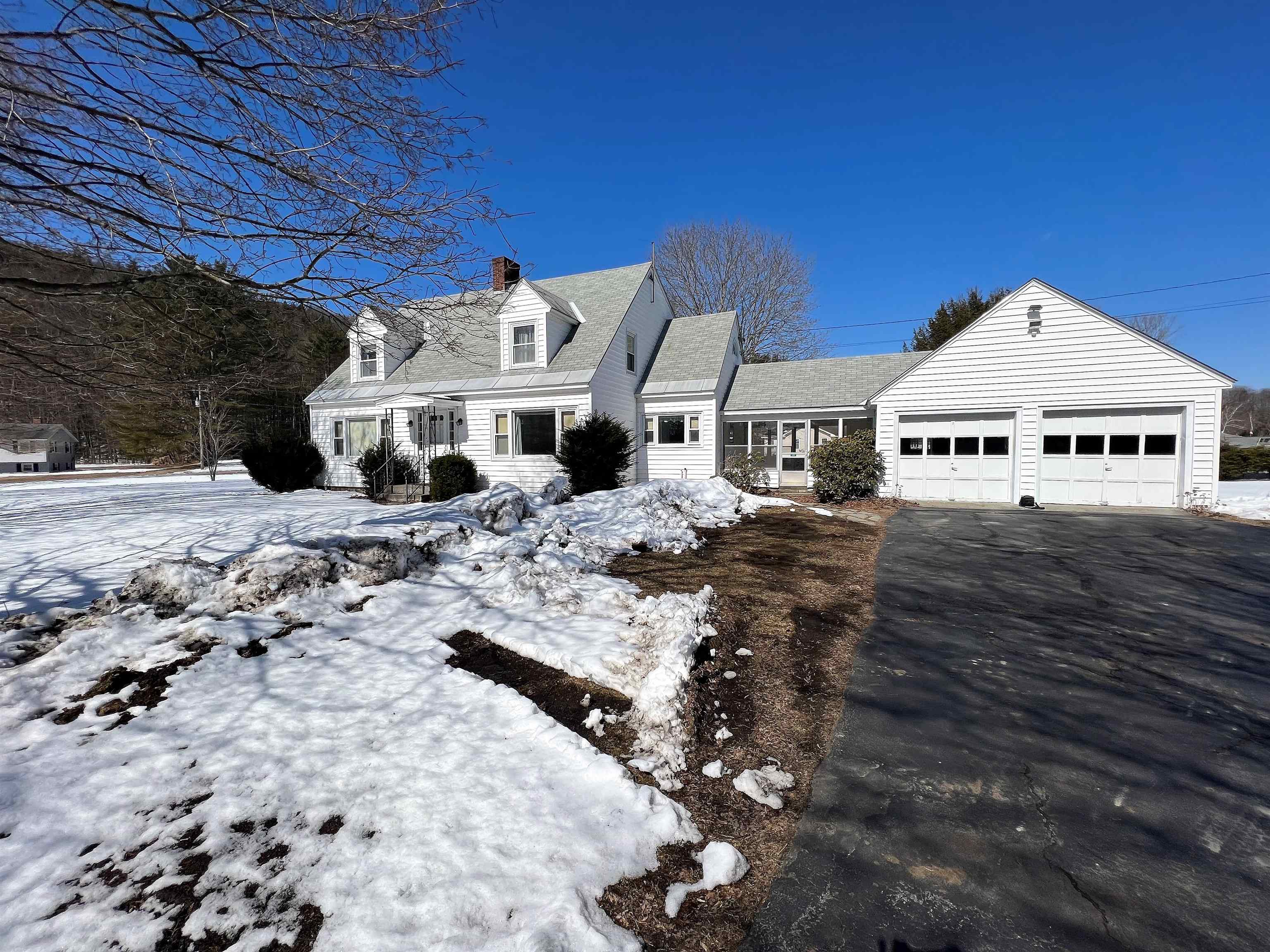 49 Vly Vw Trace Windsor, VT 05089 - Photo 5 of 40