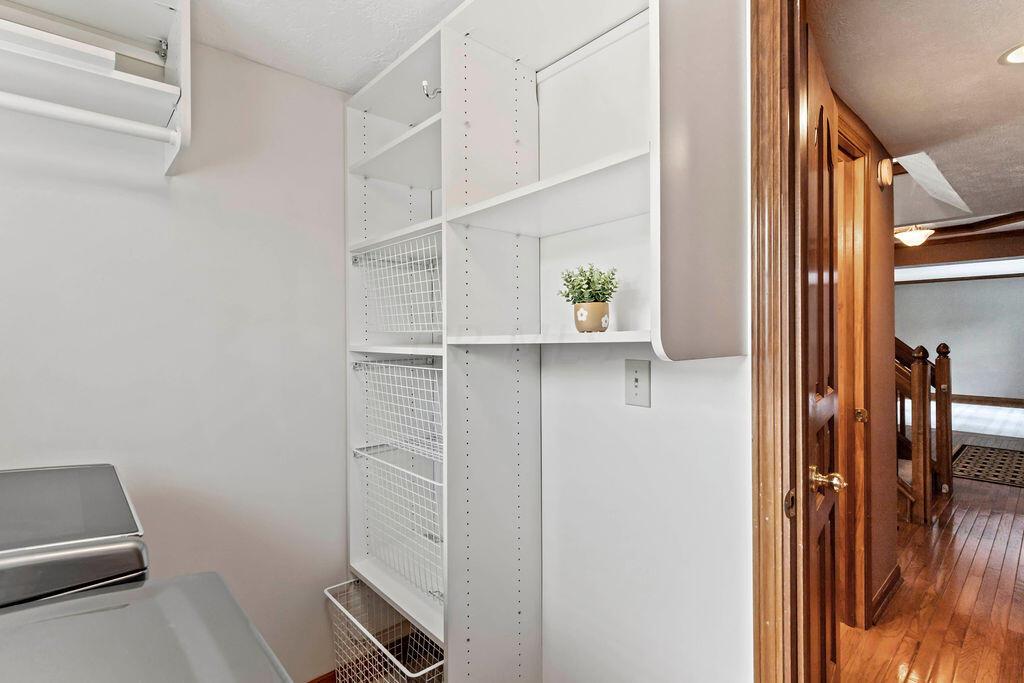 385 Beecher Road Gahanna, OH 43230 - Photo 21 of 57 FIRST FLOOR LAUNDRY