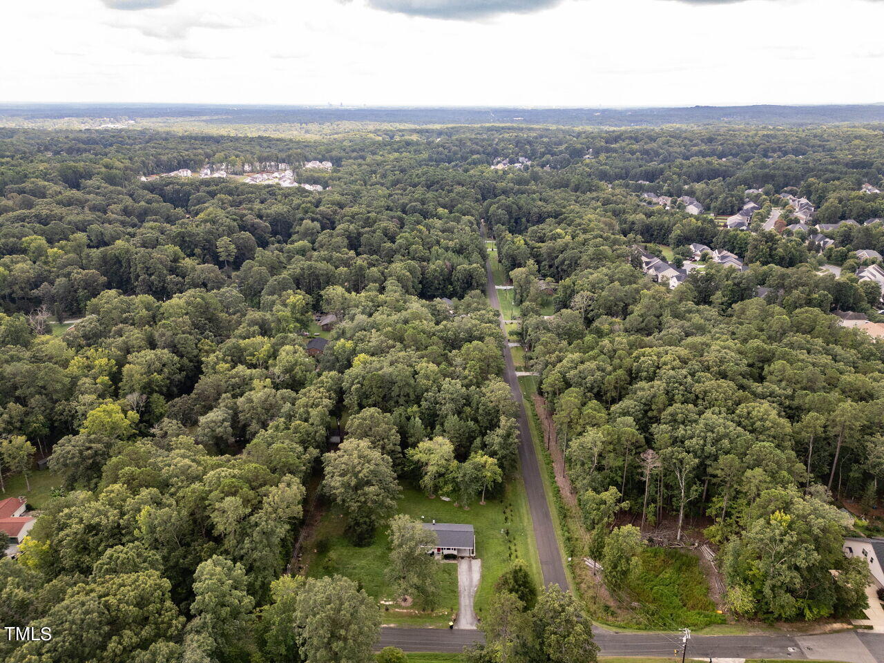 809 Lakeview Road Durham, NC 27712 - Photo 38 of 49 018-1280x960-photo