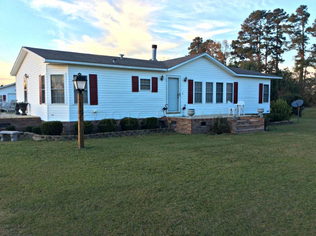 588 Water Tower Road Orrum, NC 28369 - Photo 1 of 17 20151117164025930811000000-o (1)