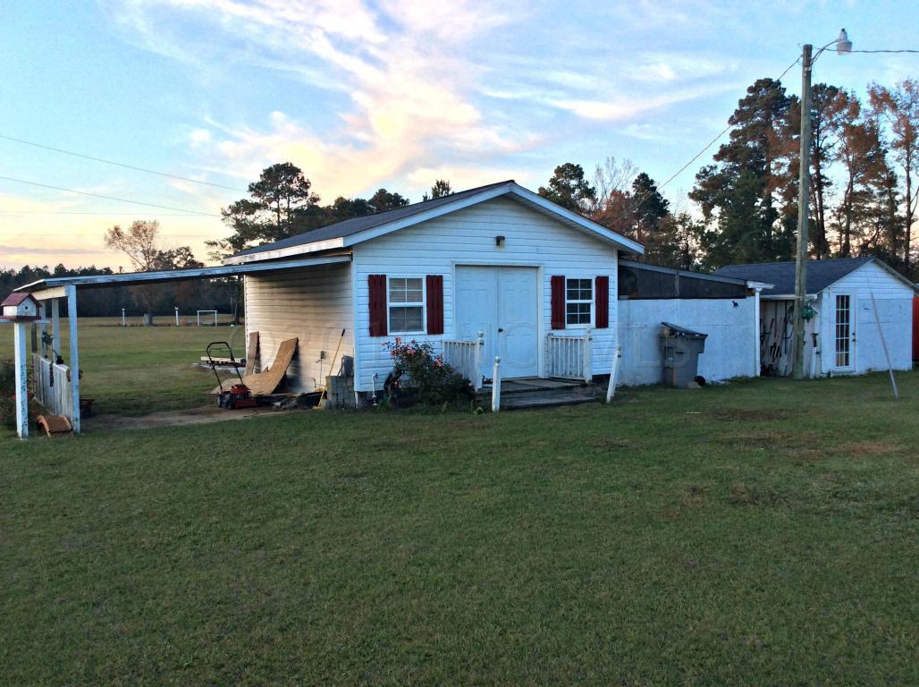 588 Water Tower Road Orrum, NC 28369 - Photo 16 of 17 20151117164039467496000000-o