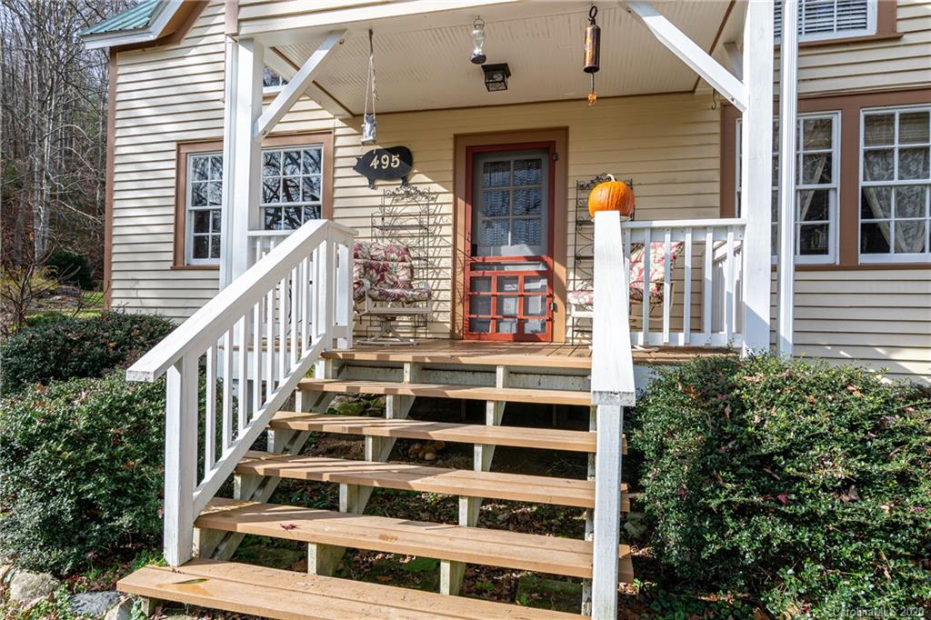 495 Sprinkle Branch Road Marshall, NC 28753 - Photo 2 of 40 Gallery Image 2