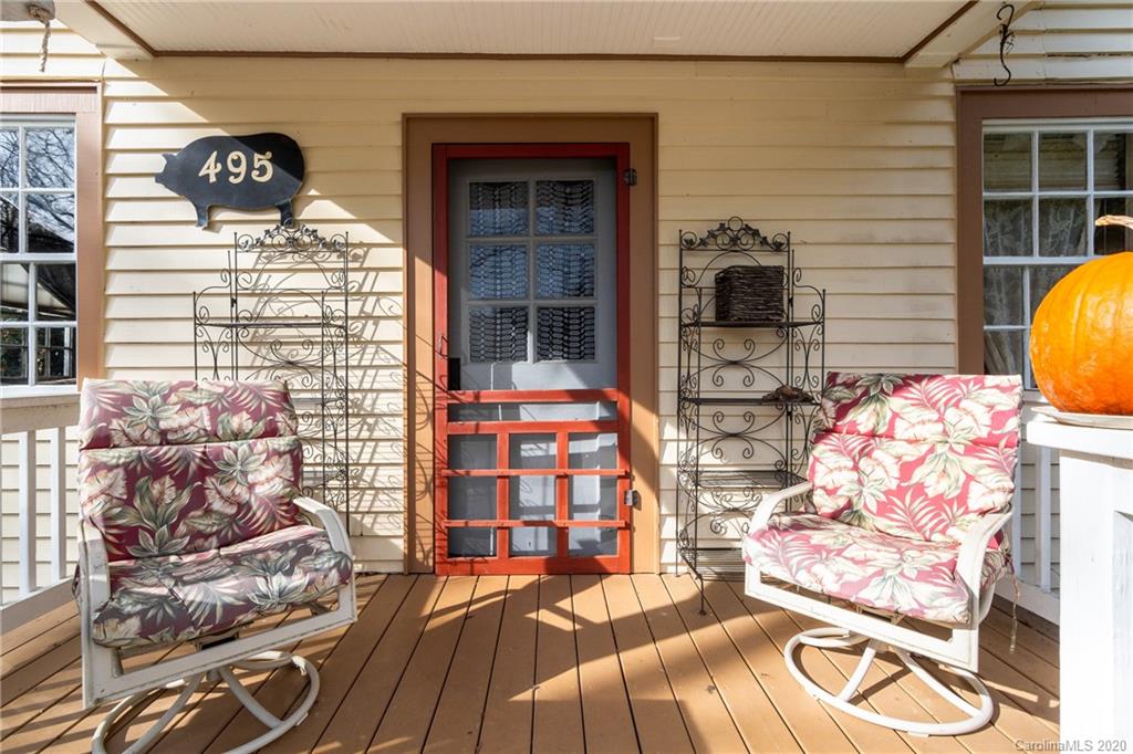 495 Sprinkle Branch Road Marshall, NC 28753 - Photo 3 of 40 Gallery Image 3