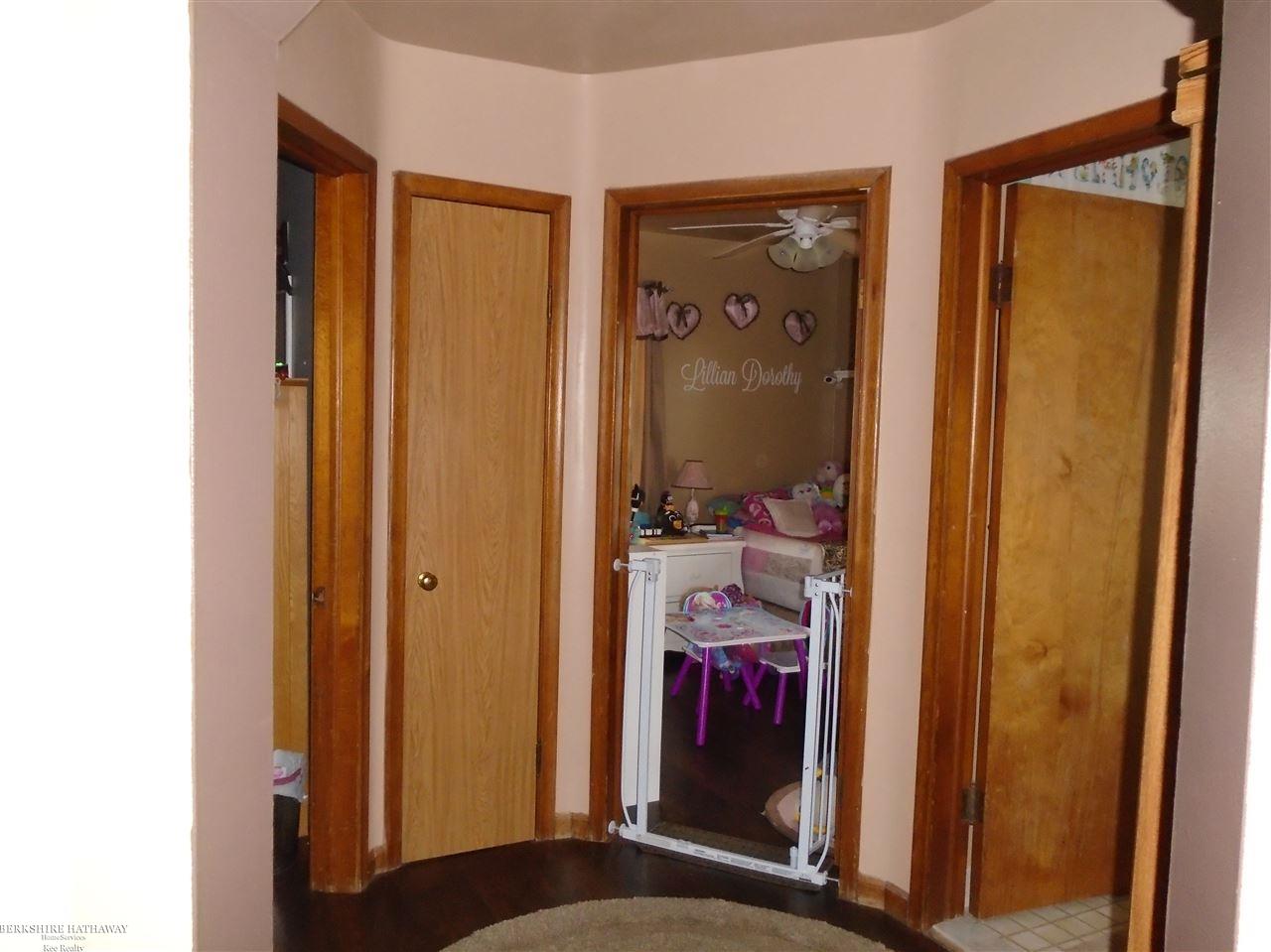8239 Toepfer Road Warren, MI 48089 - Photo 17 of 33