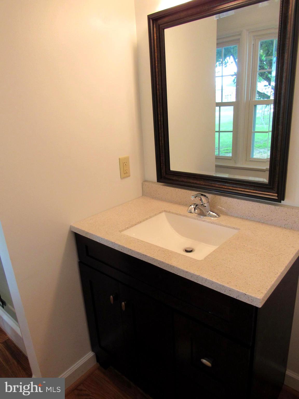 321 Nottingham Road Hagerstown, MD 21740 - Photo 16 of 33 Master Bath