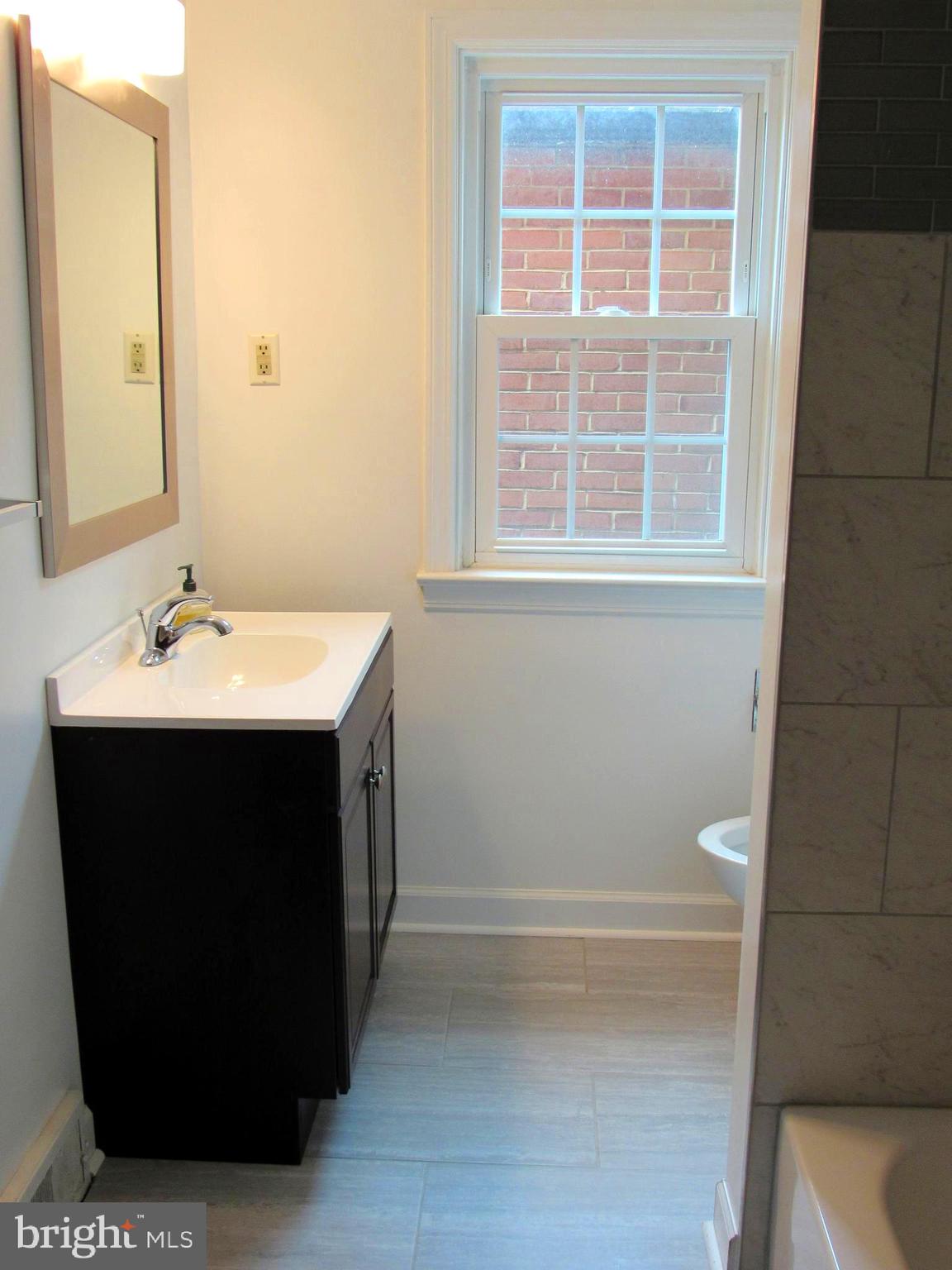 321 Nottingham Road Hagerstown, MD 21740 - Photo 21 of 33 Bath 2
