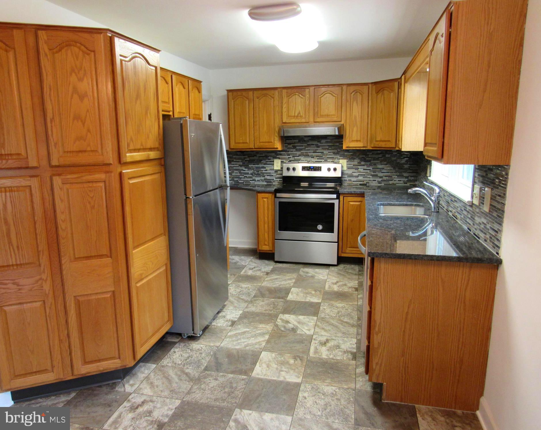 321 Nottingham Road Hagerstown, MD 21740 - Photo 10 of 33