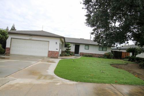 1634 South Hope Avenue Reedley, CA 93654 - Photo 1 of 31 Gallery Image 1