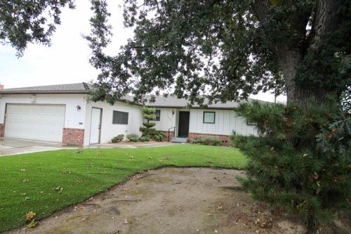 1634 South Hope Avenue Reedley, CA 93654 - Photo 2 of 31 Gallery Image 2