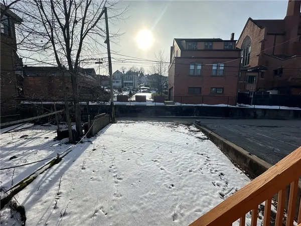 $70,000 | 623 Fallowfield Avenue, Charleroi, PA 15022
