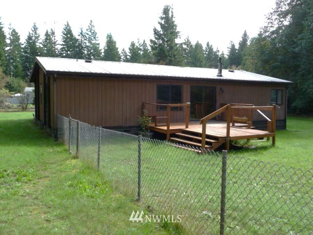 638 Southwest Oak Road Port Orchard, WA 98367 - Photo 3 of 11 Gallery Image 3