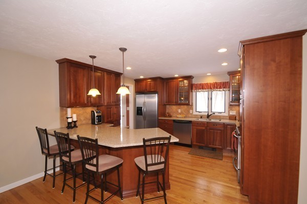 48 Hartness Road Sutton, MA 01590 - Photo 7 of 30