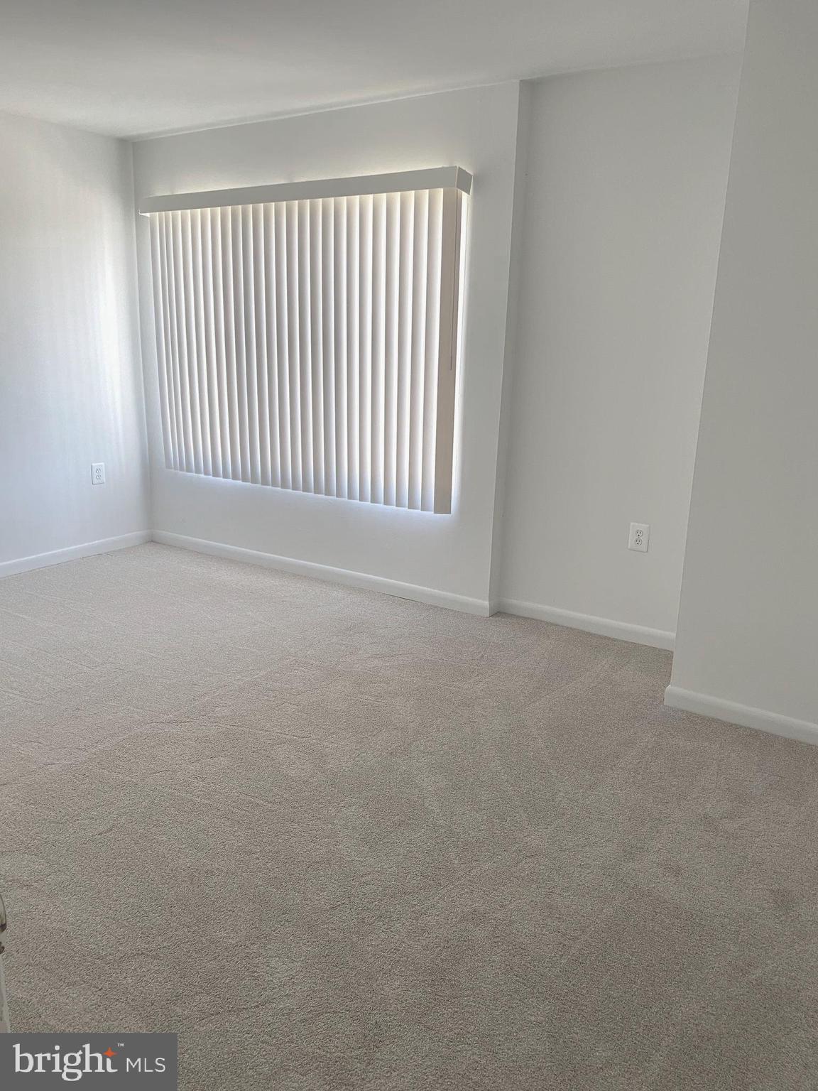 15702 Dorset Road, Unit 202 Laurel, MD 20707 - Photo 12 of 18 Primary bedroom